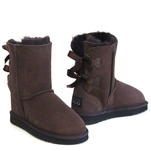 Short Metro Bow Ugg Boots - Chocolate