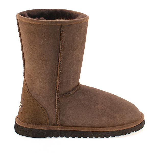 Deluxe Classic Short Ugg Boots - Chocolate