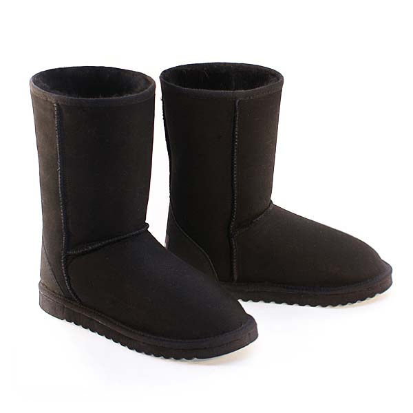 Deluxe Classic Short Ugg Boots - Black