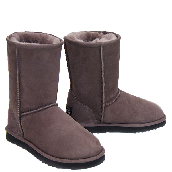 Deluxe Classic Short Ugg Boots - Mink