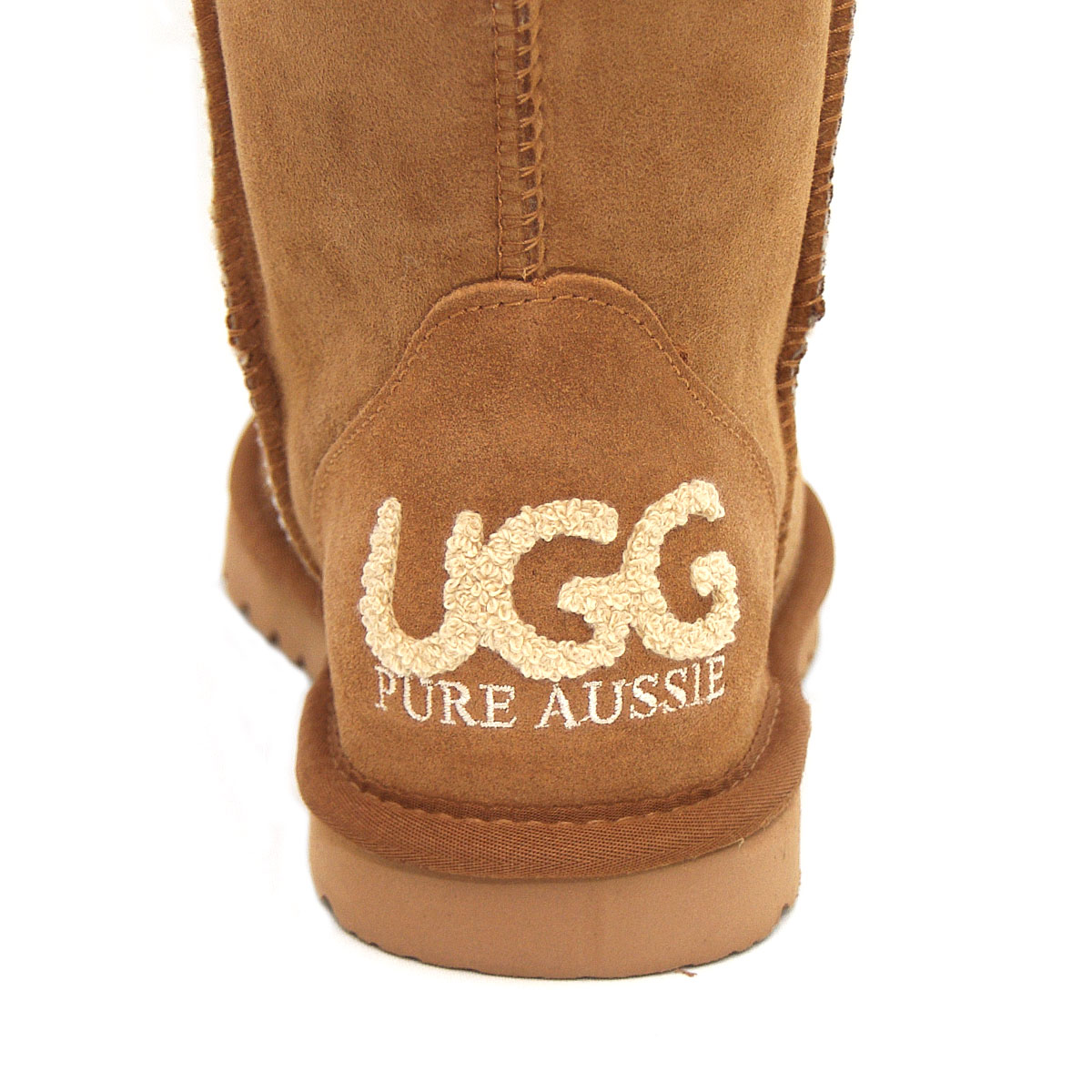 Deluxe Signature Short Ugg Boots – Chestnut