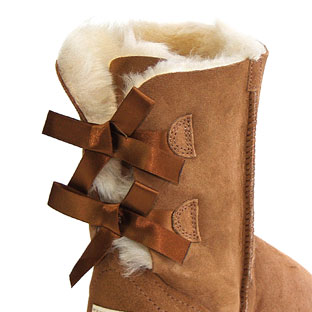 Short Metro Bow Ugg Boots - Chestnut