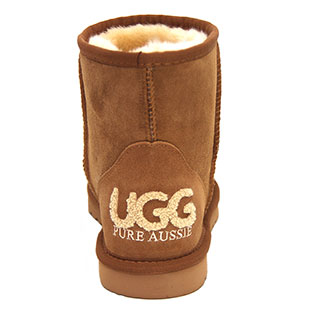 Deluxe Signature Mini Ugg Boots - Chestnut